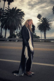 Elaine Irwin - Pic 8 Preview